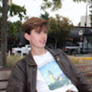 Meet your Posher, Henry